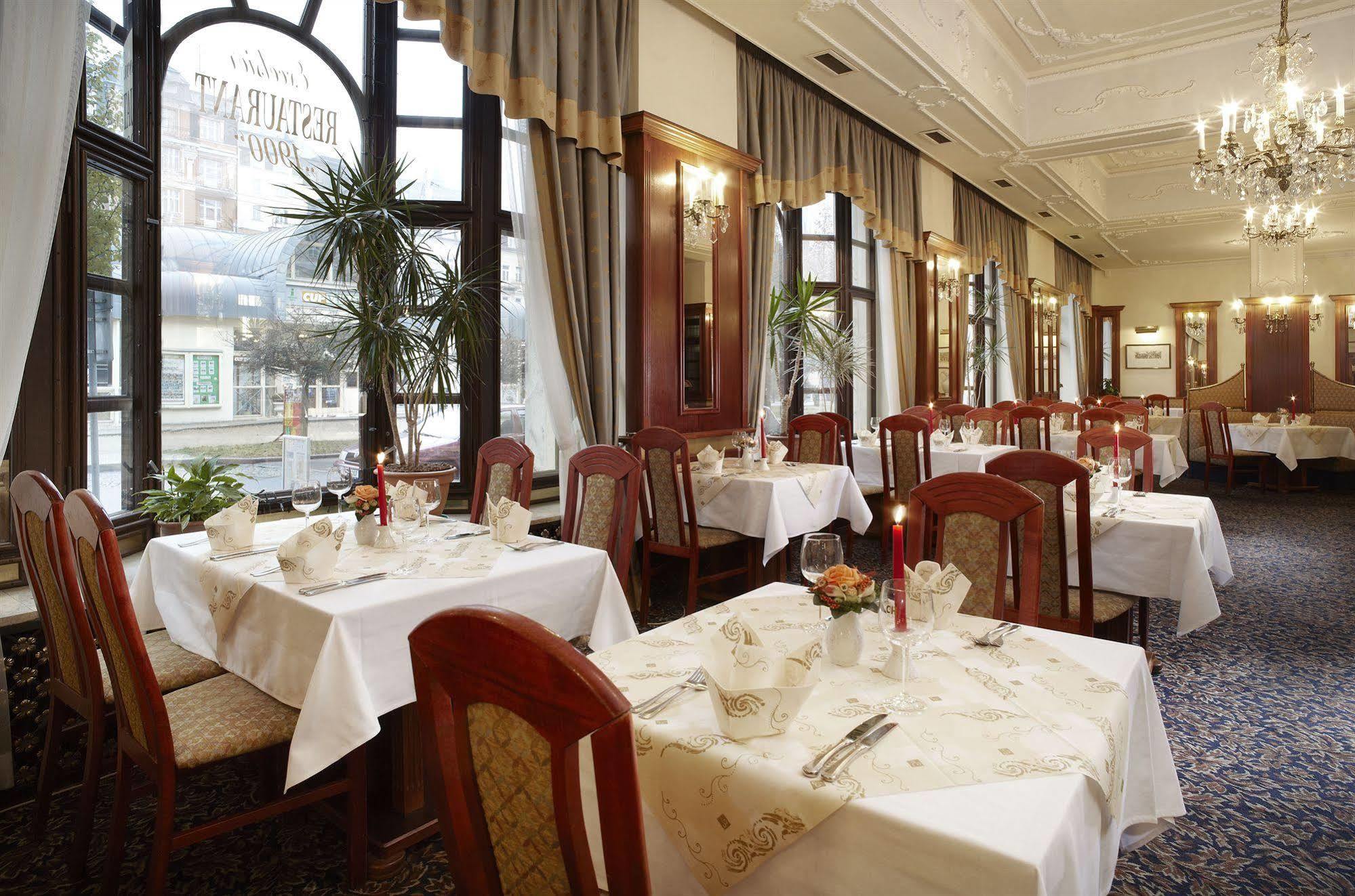Hotel Excelsior Marianske Lazne Exterior photo